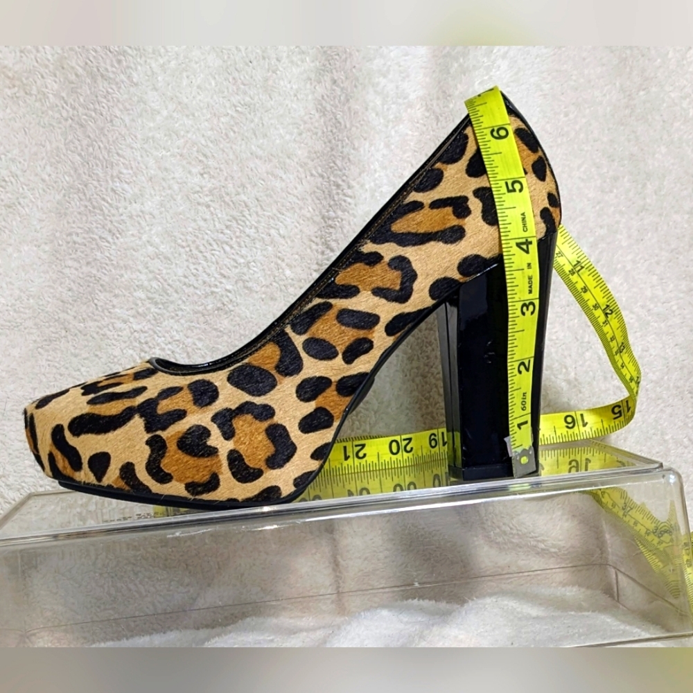 Me Too Leopard Platform Pumps | Size 8 - Picture 10 of 11